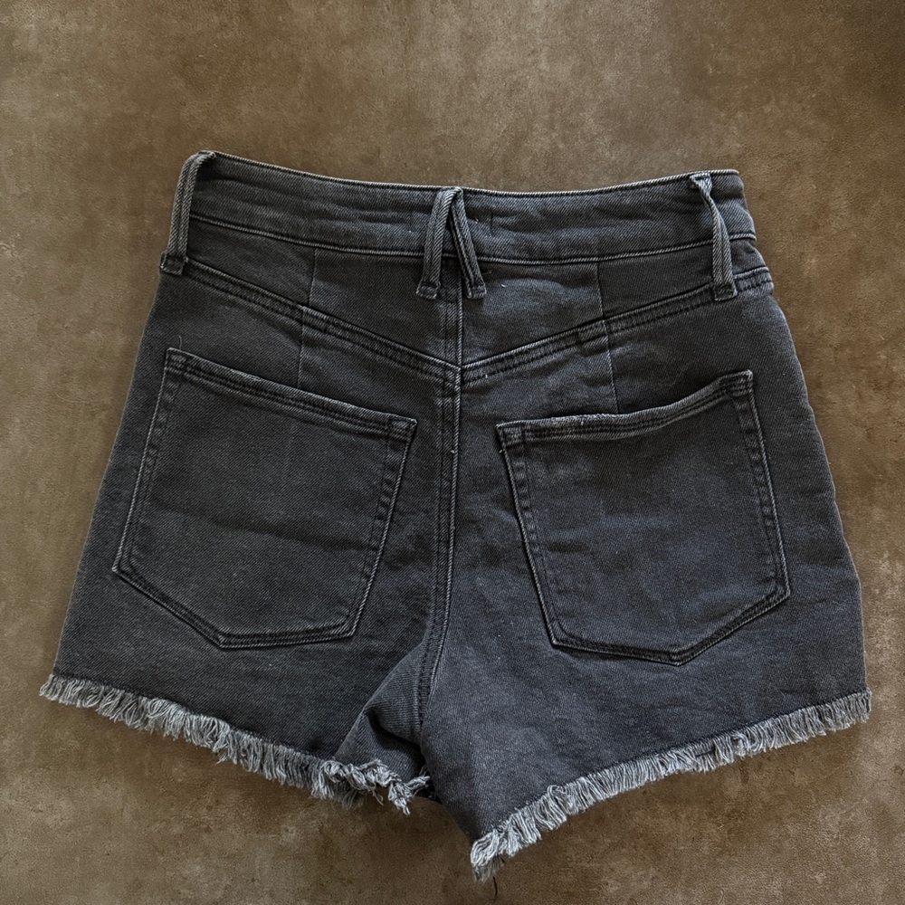 Good American ~ Distressed Gray Denim Shorts (4/27) - Picture 2 of 4